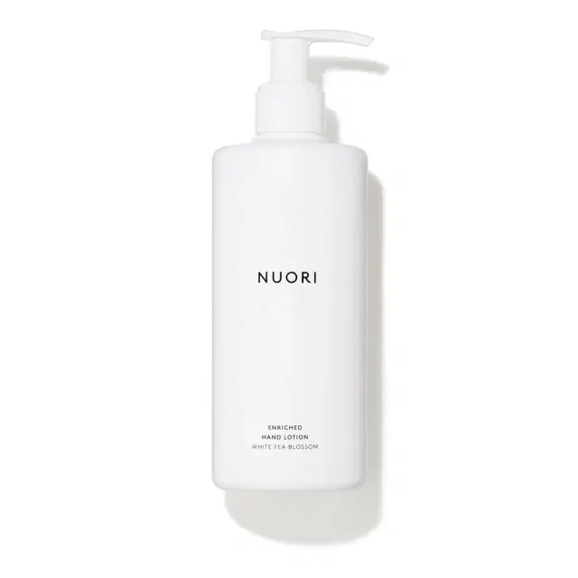 5712798000128-T_NUORI_Duo_Enriched_Hand_Wash_and_Lotion_14404_x1000.progressive